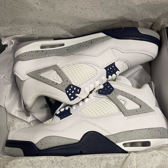 Air Jordan 4 Retro White/Midnight Navy - size 10.5 - Picture 2 of 8